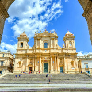 Noto Wheelchair Accessible Guided Tours – 8 hrs